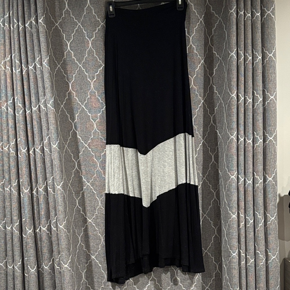 Elegant Black and Gray Women's Skirt